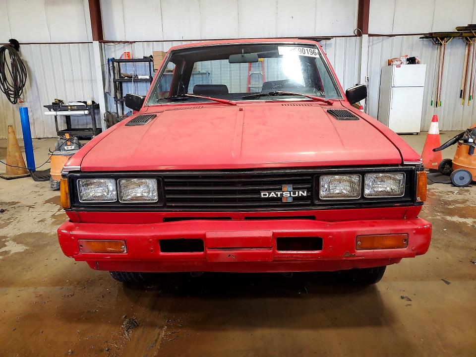 1981 Datsun 720 VIN JN6MD06S6BW022404 COPART salvage auction — SIDE, Pa - Cert Of Salv-R=Reconstructed, sold $750 on 2026-09-29 (photo 5)