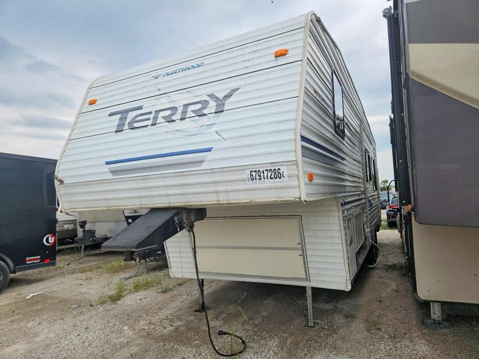 2005 Fleetwood Terry VIN 1EA5B292452971064 COPART salvage auction — WATER/FLOOD, IN - CERT OF TITLE-SALVAGE FLOOD (P), sold $60 on 2026-09-17 (photo 1)