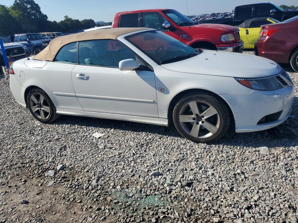 2011 Saab 9-3 VIN YS3FA7CY8B1313790 COPART salvage auction — ROOF, TN - SALVAGE CERTIFICATE, sold $525 on 2026-10-01 (photo 4)