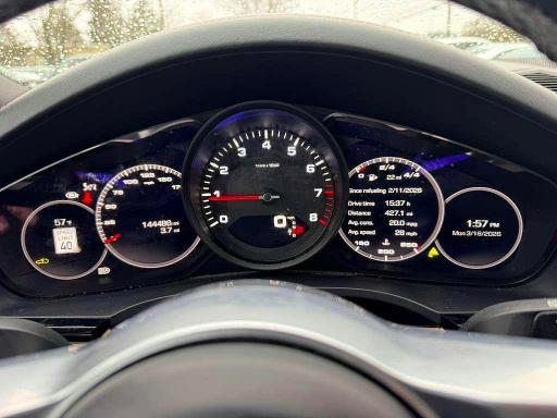 2021 Porsche Cayenne VIN WP1AA2AY2MDA03187 COPART salvage auction — NORMAL WEAR, CA - CERTIFICATE OF TITLE (P), sold $22,500 on 2026-09-30 (photo 8)