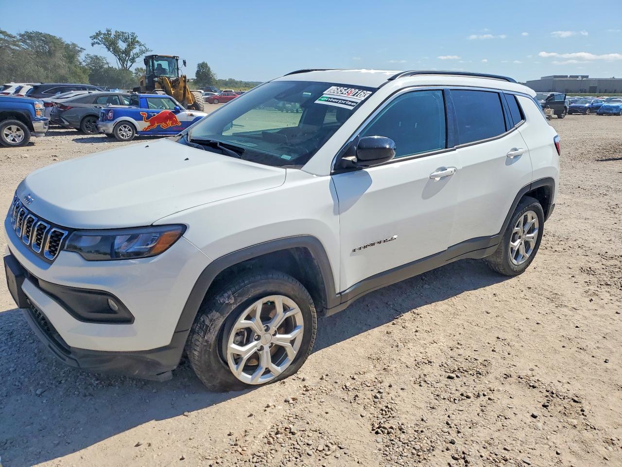 2024 Jeep Compass VIN 3C4NJDBNXRT118107 — COPART salvage auction photo