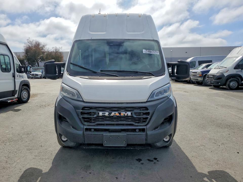 2024 Ram ProMaster 3500 VIN 3C6MRWAZ1RE109750 COPART salvage auction — SIDE, CA - DIS/DLR/EXP ONLY CLEAN TITLE, sold $3,150 on 2026-10-05 (photo 5)