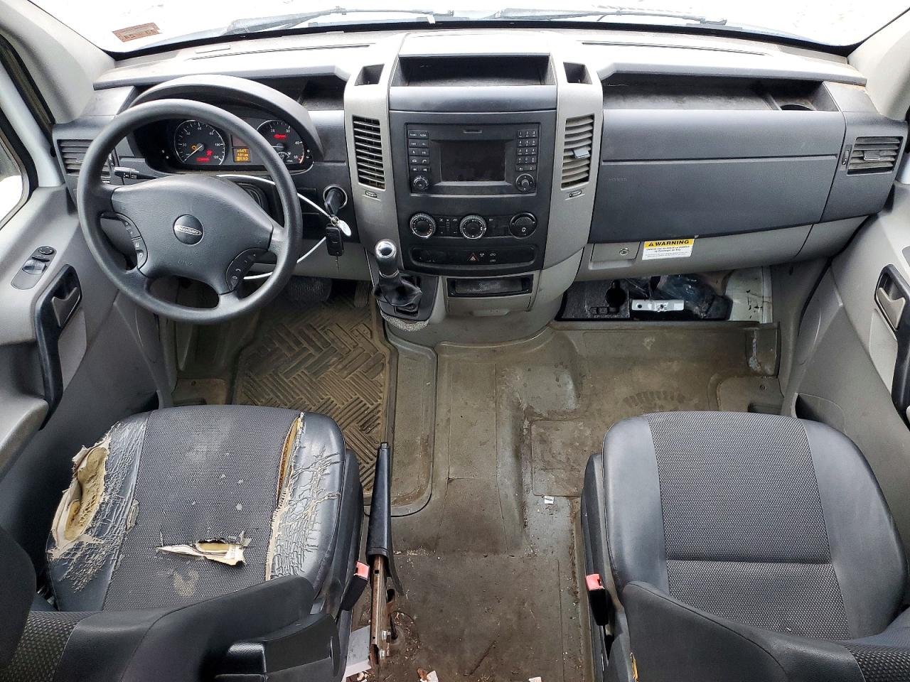 2014 Freightliner Sprinter VIN WDYPF1CC7E5936060 COPART salvage auction — Minor Dent/Scratches, ME - CERTIFICATE OF TITLE, sold $4,900 on 2026-09-11 (photo 8)