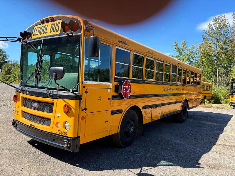 2015 Thomas Built VIN 1T88P9E17F1278349 COPART salvage auction — NORMAL WEAR, MA - CERTIFICATE OF TITLE (P), sold $5,000 on 2026-09-18 (photo 2)