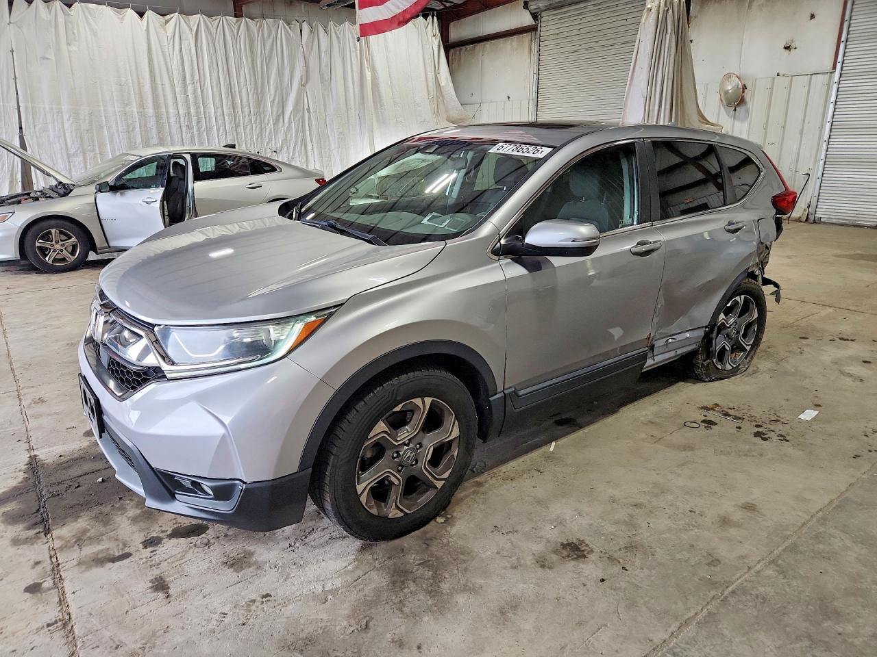 2019 Honda CR-V VIN 2HKRW2H56KH643833 — COPART salvage auction photo
