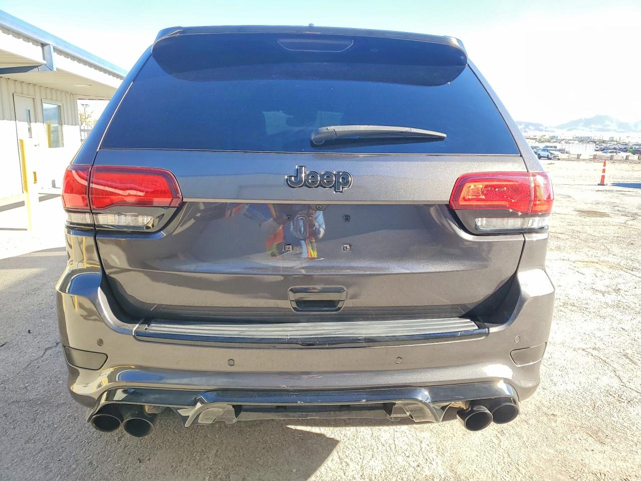 2019 Jeep Grand Cherokee VIN 1C4RJFN97KC849428 COPART salvage auction — Minor Dent/Scratches, NV - SALVAGE TITLE, sold $38,750 on 2026-09-11 (photo 6)