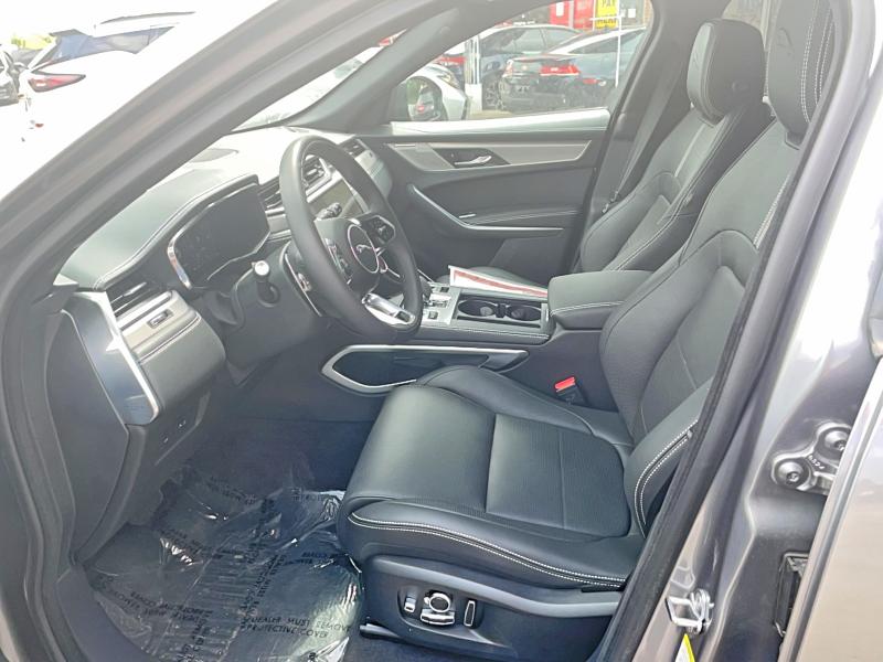 2026 Jaguar F-pace VIN SADCT2EX4TA755998 COPART salvage auction — HAIL, Nj - Cert Of Title-Salvage (P), sold $15,500 on 2026-09-24 (photo 5)