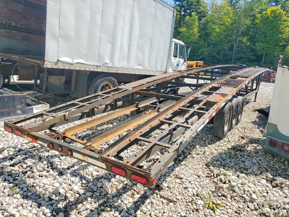 2015 Kauf Trailers VIN 5VGFW5337FL000033 COPART salvage auction — SIDE, MA - CERT OF TITLE-RECONSTRCTD COLL, sold $500 on 2026-09-15 (photo 3)