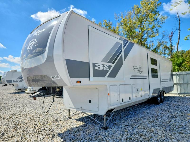 2026 Highland ridge Open range VIN 58TCM0BV8T1BD3074 COPART salvage auction — WATER/FLOOD, OH - CERT OF TITLE-SALVAGE FLOOD, sold $32,750 on 2026-10-01 (photo 2)