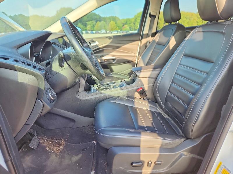 2019 Ford Escape VIN 1FMCU9HD2KUC45788 COPART salvage auction — MINOR DENT/SCRATCHES, Ar - Certificate Of Title, sold $90 on 2026-10-05 (photo 7)