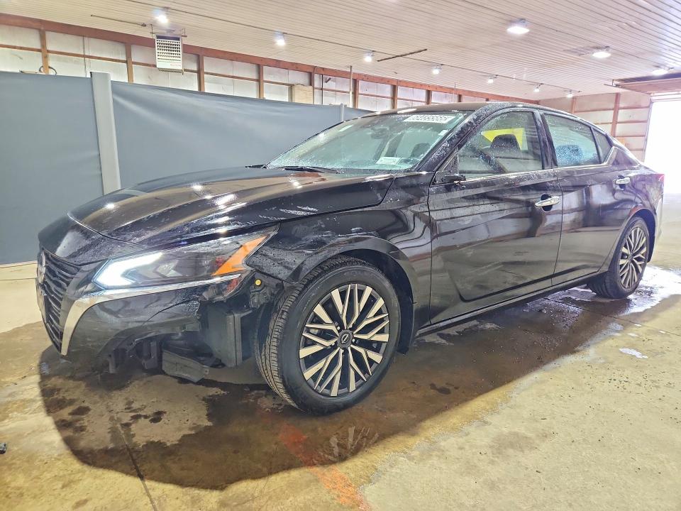 2025 Nissan Altima VIN 1N4BL4DV1SN381947 — COPART salvage auction photo