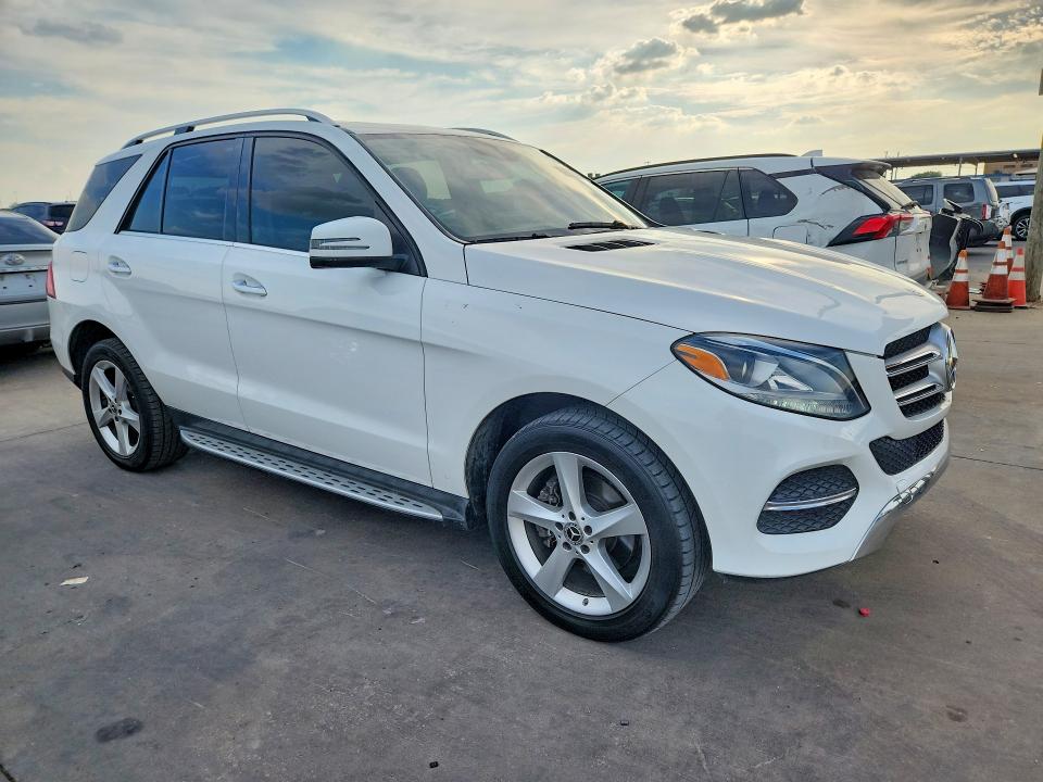 2018 Mercedes-benz Gle VIN 4JGDA5JB0JB084351 COPART salvage auction — NORMAL WEAR, TX - CERTIFICATE OF TITLE, sold $11,100 on 2026-10-27 (photo 4)
