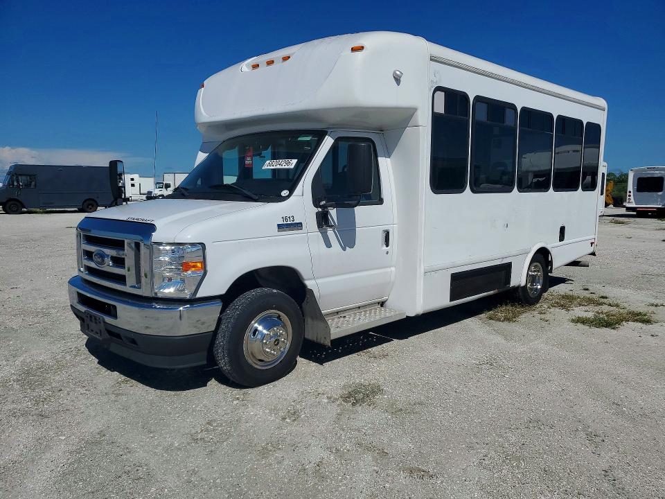 2021 Ford Econoline e350 VIN 1FDEE3FN0MDC10829 — COPART salvage auction photo