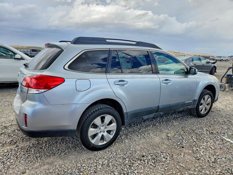 2012 Subaru Outback VIN 4S4BRCBC8C3239222 COPART salvage auction — MINOR DENT/SCRATCHES, CR, sold $0 on 2026-09-29 (photo 3)