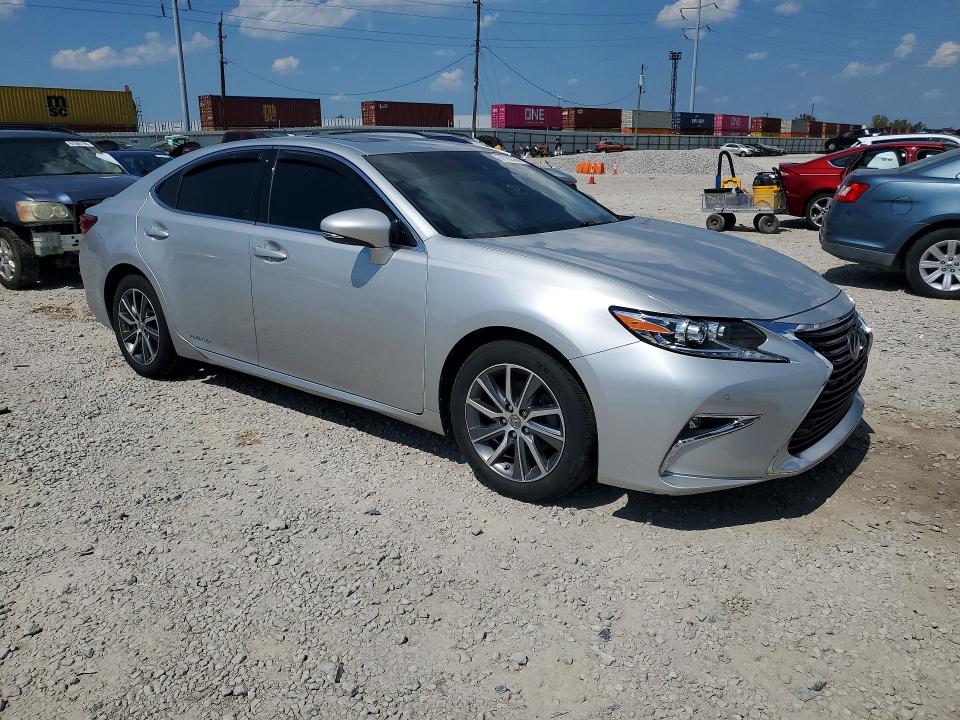 2017 Lexus ES VIN JTHBW1GGXH2146291 COPART salvage auction — FRONT END, OH - CERT OF TITLE-SALVAGE, sold $10,800 on 2026-09-11 (photo 4)