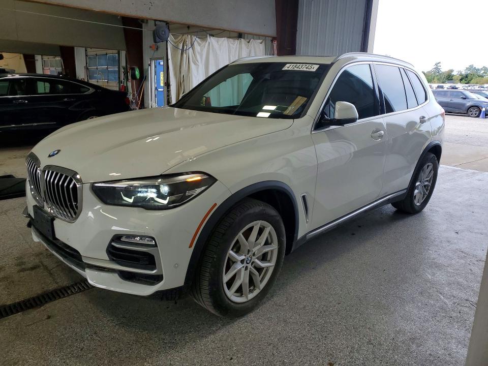 2021 BMW X5 VIN 5UXCR6C02M9F44004 — COPART salvage auction photo