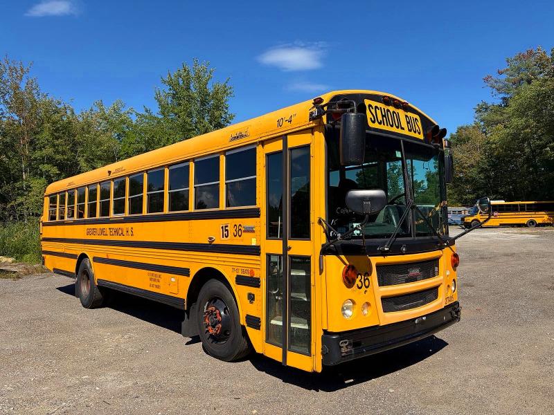 2015 Thomas Built VIN 1T88P9E12F1278355 COPART salvage auction — NORMAL WEAR, MA - CERTIFICATE OF TITLE (P), sold $5,500 on 2026-09-18 (photo 1)