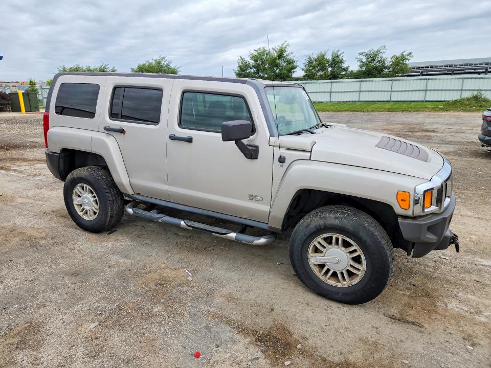 2007 Hummer H3 VIN 5GTDN13E178214340 COPART salvage auction — MINOR DENT/SCRATCHES, WI - CERTIFICATE OF TITLE, sold $500 on 2026-09-22 (photo 4)