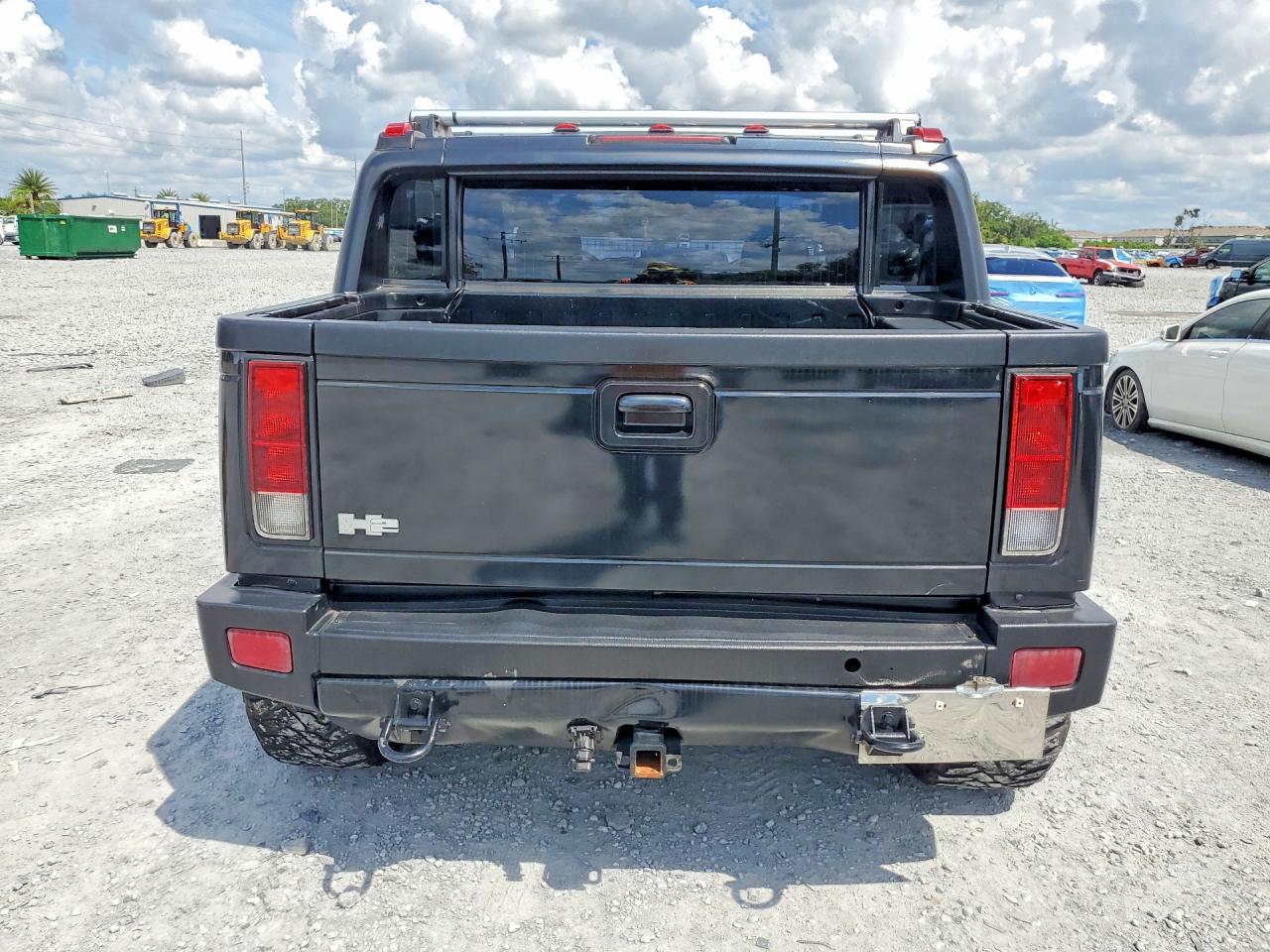 2005 Hummer H2 VIN 5GRGN22UX5H101324 COPART salvage auction — Minor Dent/Scratches, FL - CERTIFICATE OF TITLE, sold $9,800 on 2026-10-09 (photo 6)