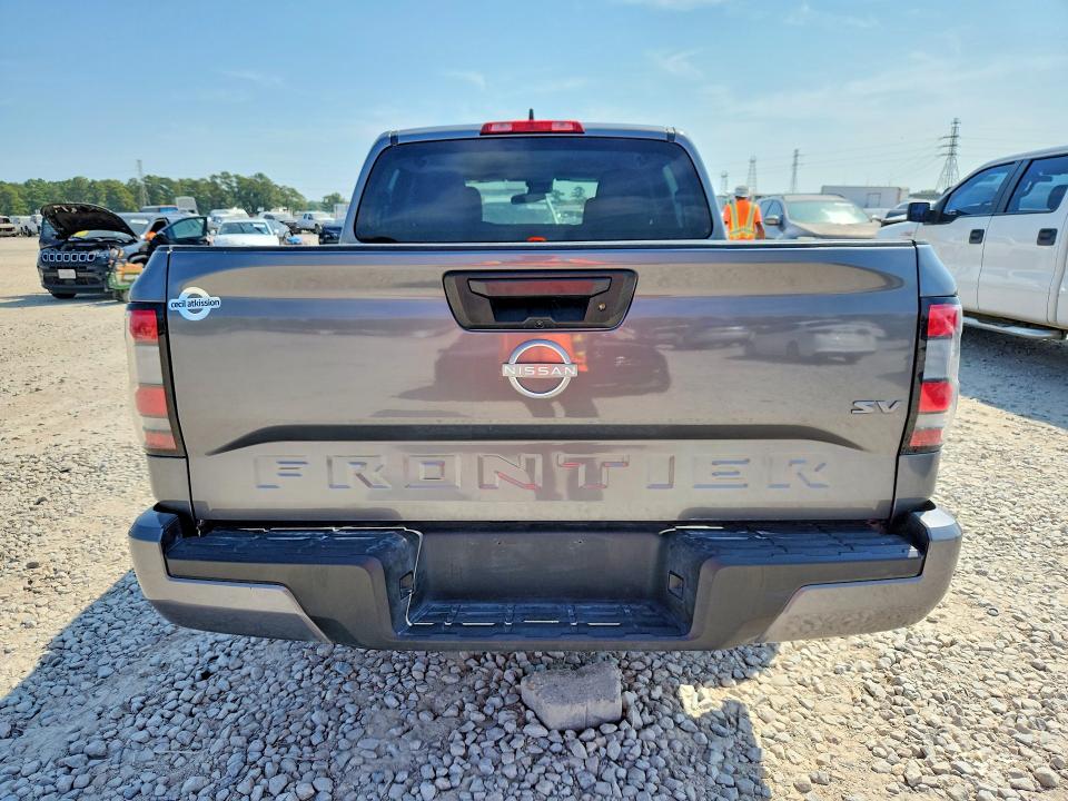 2024 Nissan Frontier VIN 1N6ED1EJ9RN657345 COPART salvage auction — WATER/FLOOD, Tx - Salvage Title-Flood Damage, sold $8,000 on 2026-10-02 (photo 6)