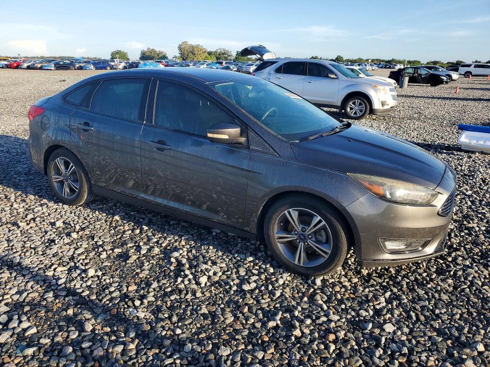 2016 Ford Focus VIN 1FADP3FE6GL393759 COPART salvage auction — MECHANICAL, FL - CERTIFICATE OF TITLE (P), sold $400 on 2026-09-22 (photo 4)