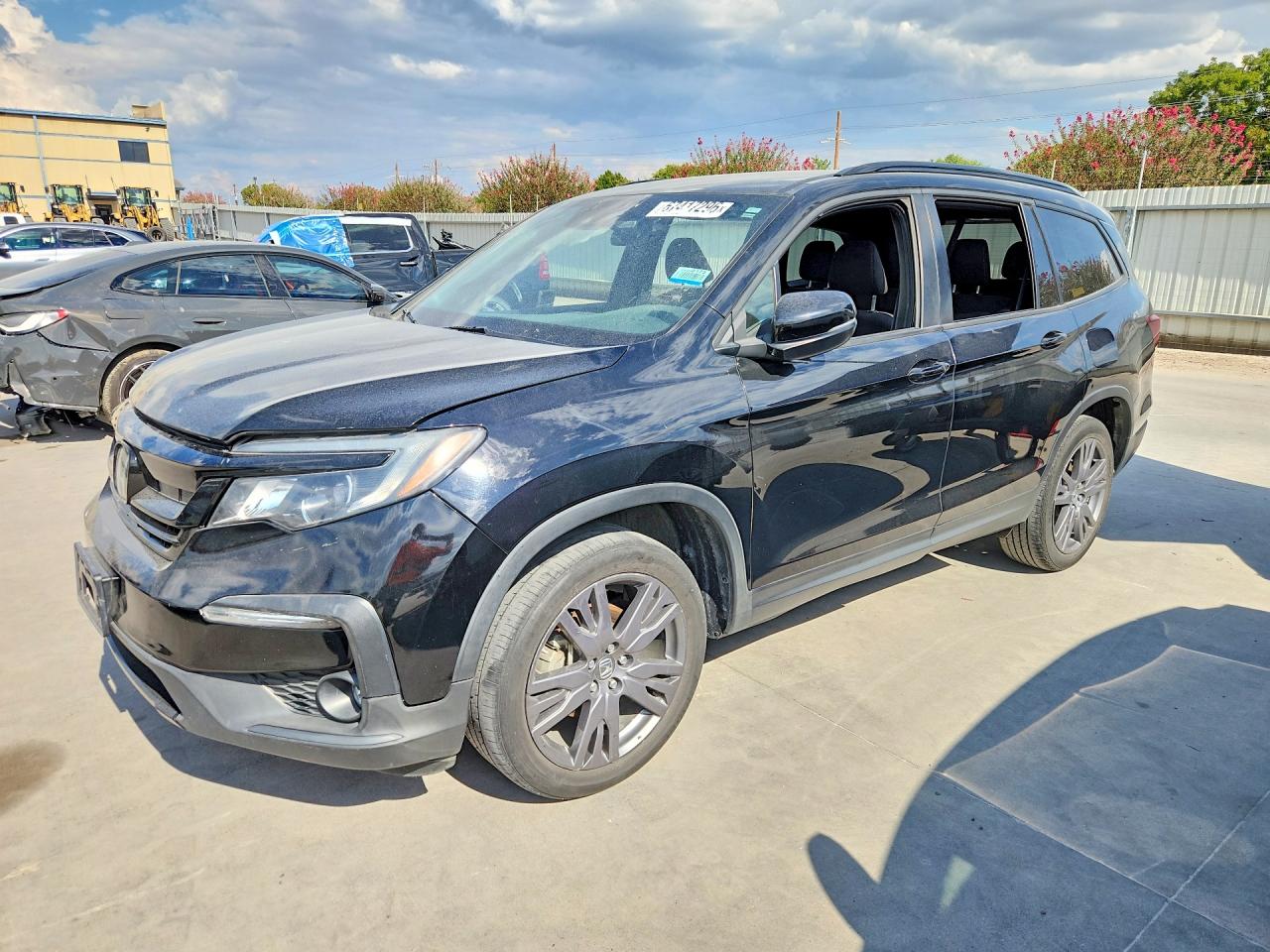2022 Honda Pilot VIN 5FNYF5H33NB038229 — COPART salvage auction photo
