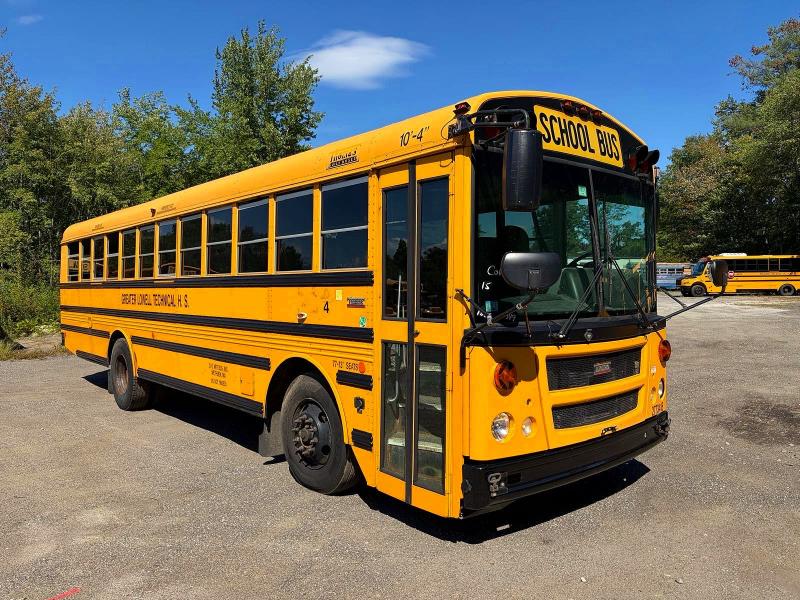 2015 Thomas Built VIN 1T88P9E17F1278349 COPART salvage auction — NORMAL WEAR, MA - CERTIFICATE OF TITLE (P), sold $5,000 on 2026-09-18 (photo 1)