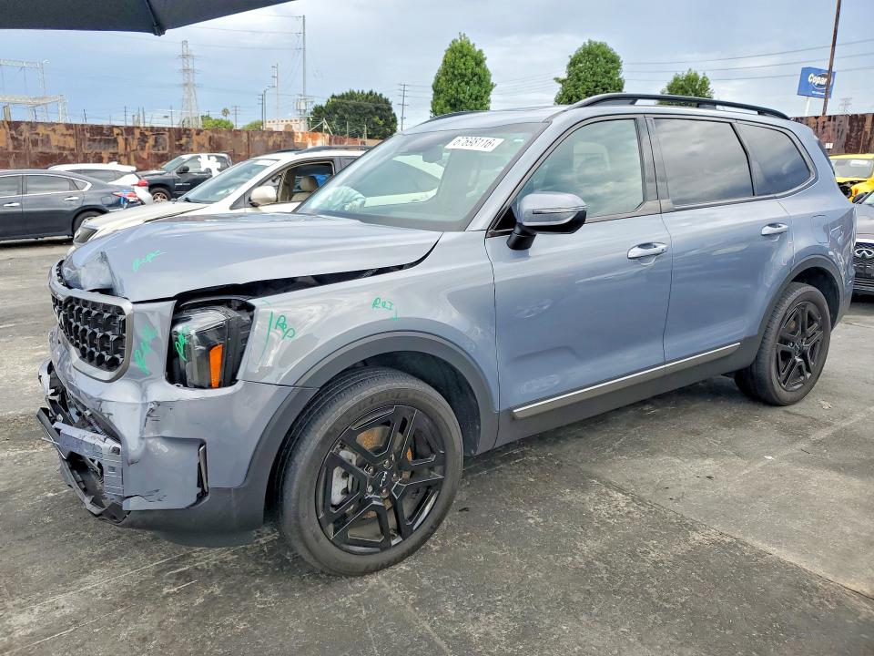 2023 Kia Telluride VIN 5XYP3DGC0PG353713 — COPART salvage auction photo