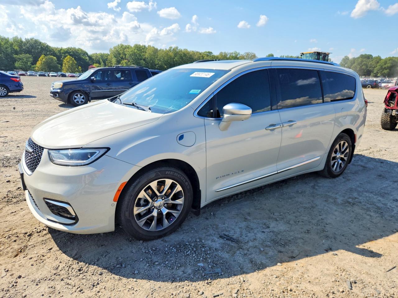 2021 Chrysler Pacifica VIN 2C4RC1N79MR510594 — COPART salvage auction photo