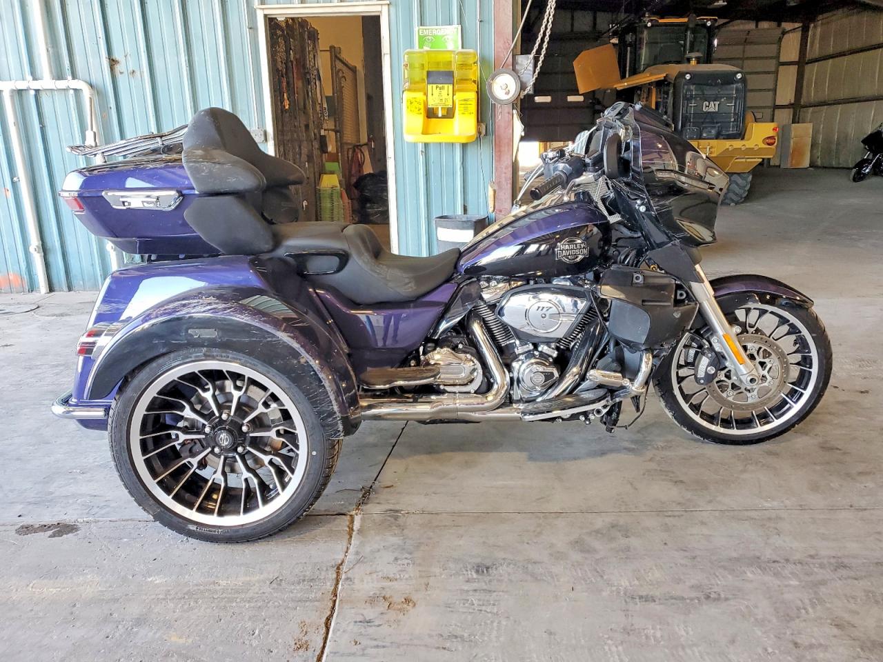 2026 Harley-Davidson Flhlt VIN 1HD1MGN14TB850563 — COPART salvage auction photo