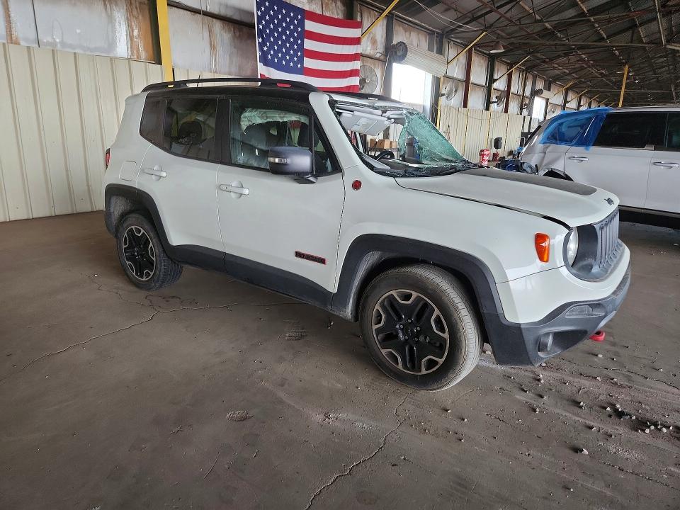 2016 Jeep Renegade VIN ZACCJBCT3GPE07424 COPART salvage auction — SIDE, MT - CERTIFICATE OF TITLE, sold $500 on 2026-09-28 (photo 4)