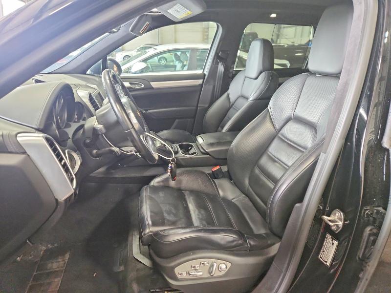 2014 Porsche Cayenne VIN WP1AC2A20ELA80007 COPART salvage auction — MINOR DENT/SCRATCHES, MN - CERTIFICATE OF TITLE, sold $675 on 2026-09-16 (photo 7)