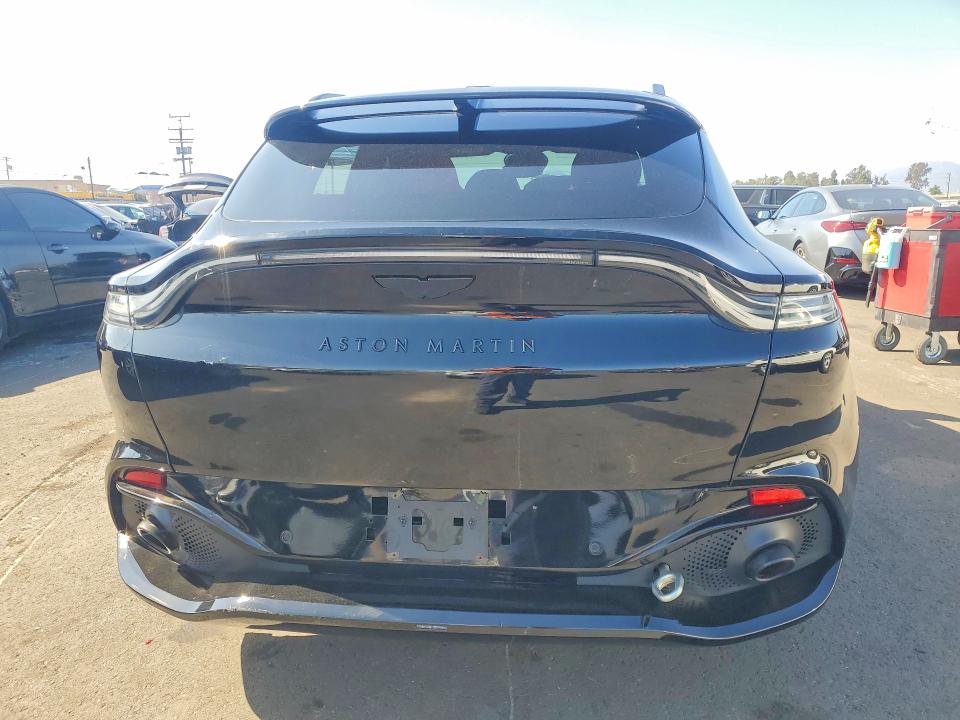 2025 Aston martin Dbx VIN SCFVUJAW5MTV03841 COPART salvage auction — WATER/FLOOD, Ca - Dis/Dlr/Exp Only Clean Title, sold $31,500 on 2026-09-21 (photo 6)