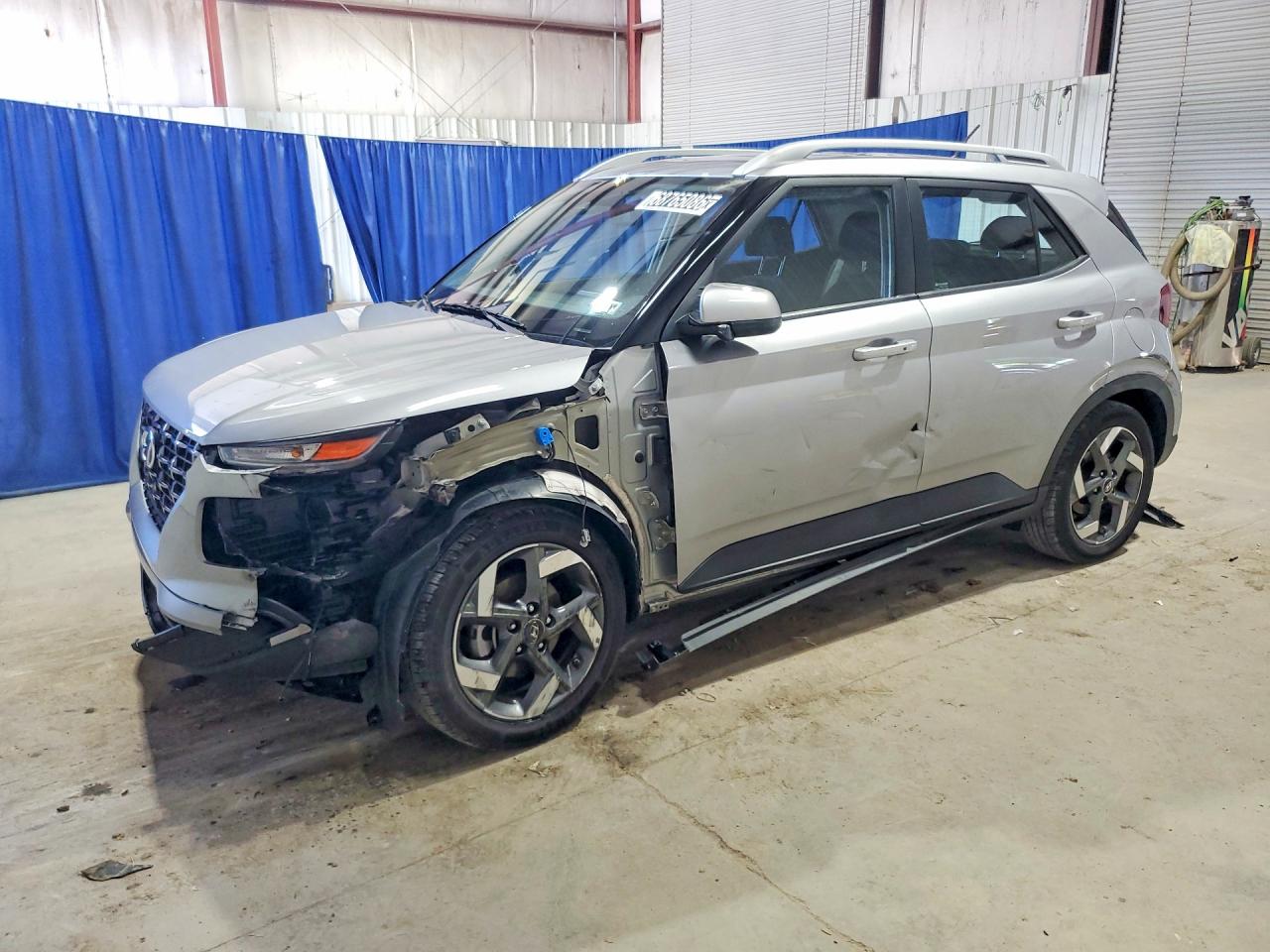 2025 Hyundai Venue VIN KMHRC8A36SU357907 — COPART salvage auction photo