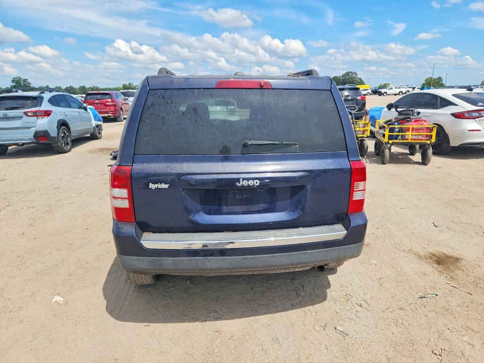 2016 Jeep Patriot VIN 1C4NJPBB7GD575760 COPART salvage auction — NORMAL WEAR, Fl - Certificate Of Title, sold $200 on 2026-10-08 (photo 6)