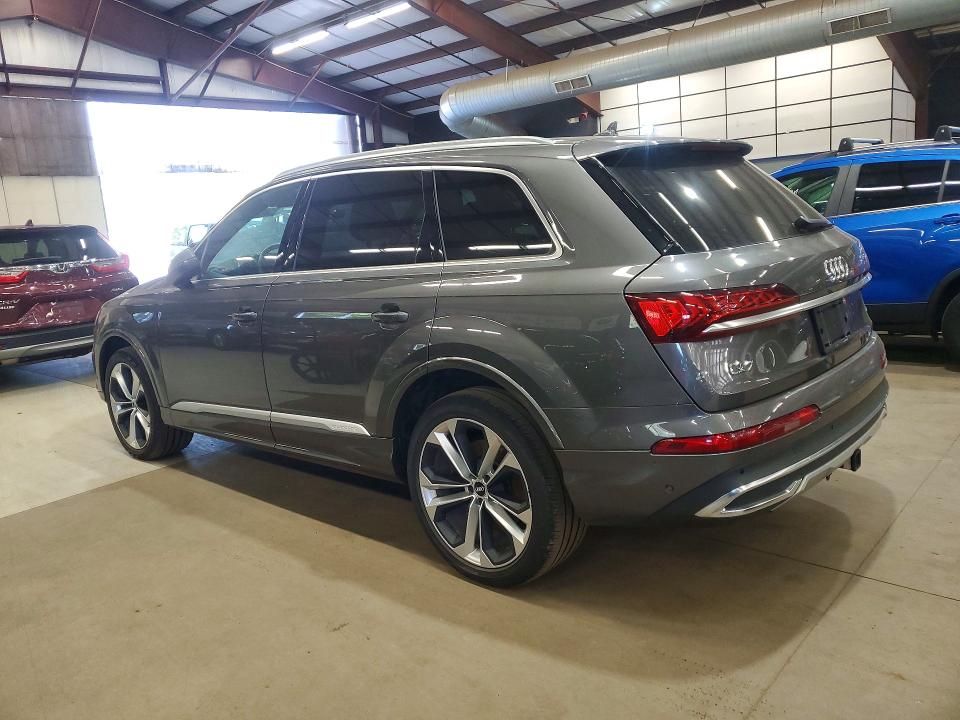 2020 Audi Q7 VIN WA1LXAF76LD004841 COPART salvage auction — MINOR DENT/SCRATCHES, OH - CERTIFICATE OF TITLE (P), sold $14,500 on 2026-10-06 (photo 2)
