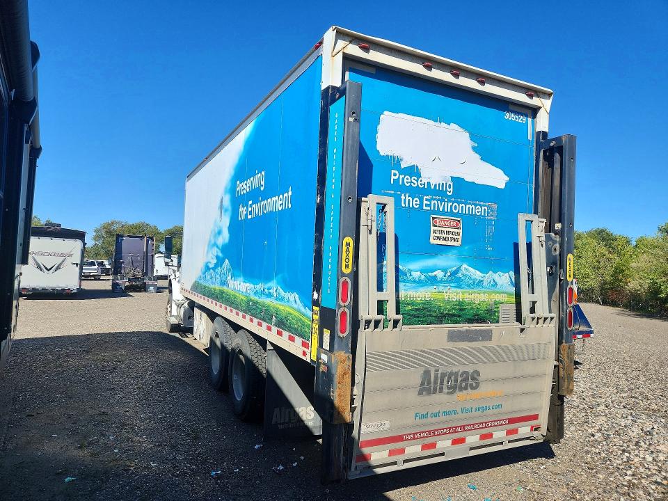 2015 Frht - freightliner VIN 1FVHCYCY7FHGS1313 COPART salvage auction — MECHANICAL, VA - CERTIFICATE OF TITLE, sold $175 on 2026-09-21 (photo 2)
