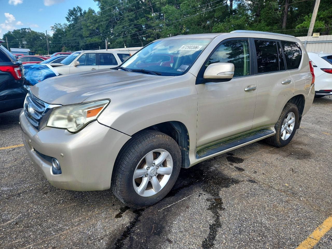 2011 Lexus GX 460 VIN JTJBM7FX2B5032834 — COPART salvage auction photo