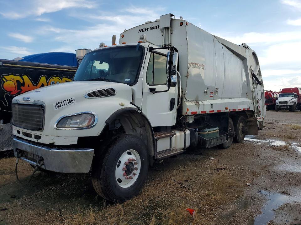 2017 Freightliner M2 VIN 1FVHCYCY0HHHY6039 — COPART salvage auction photo