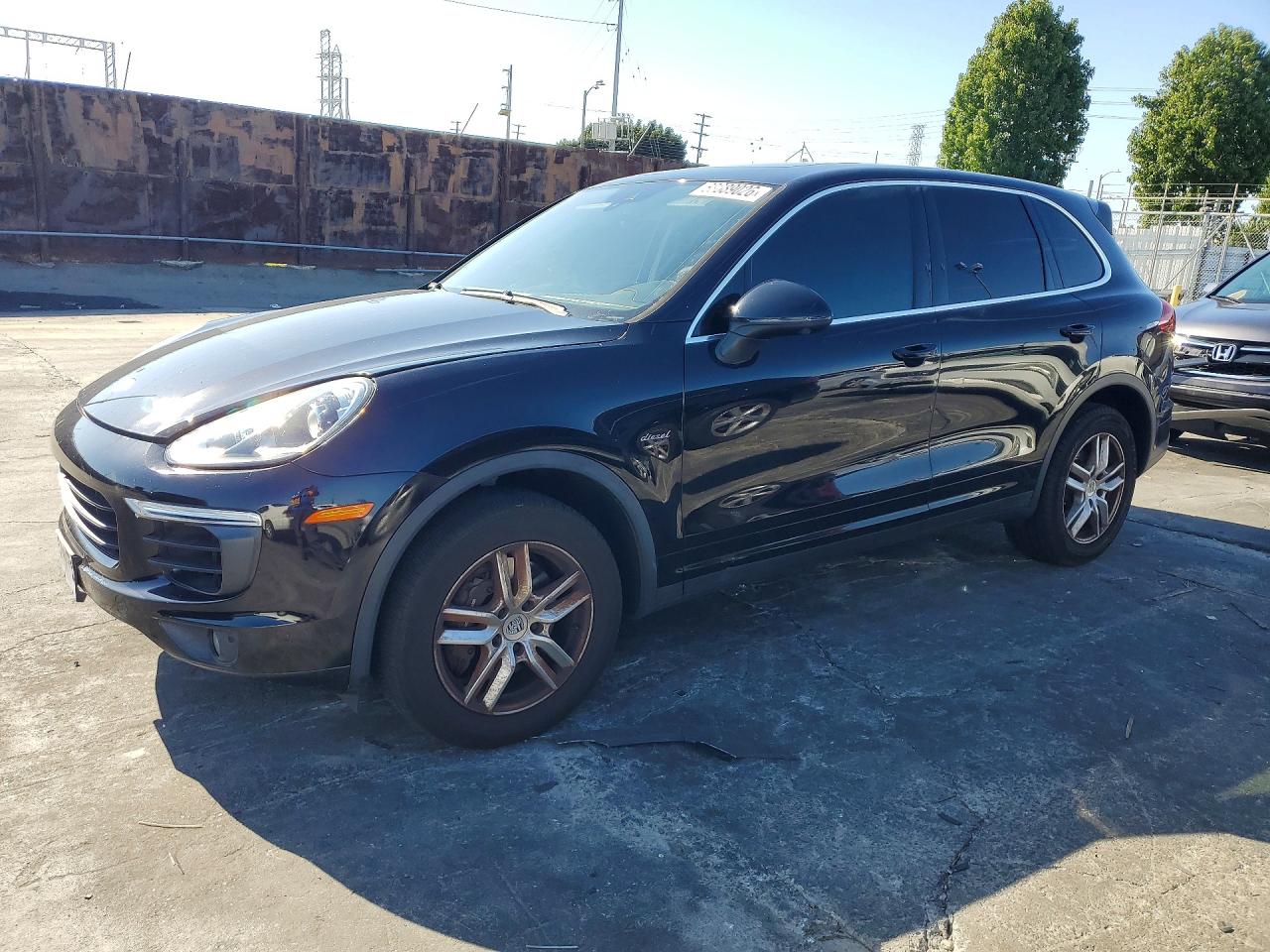2016 Porsche Cayenne VIN WP1AF2A27GKA40944 — COPART salvage auction photo