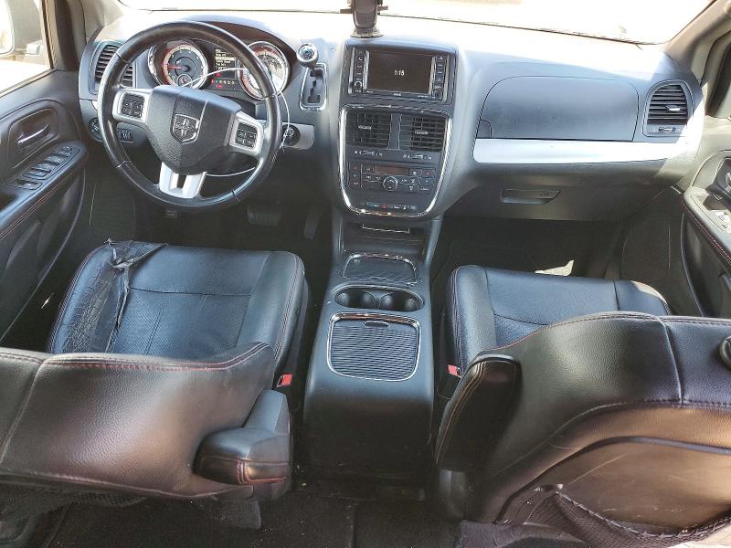 2016 Dodge Caravan VIN 2C4RDGEGXGR376148 COPART salvage auction — FRONT END, Co - Dis/Dlr/Exp Only Clean Title, sold $975 on 2026-09-07 (photo 8)