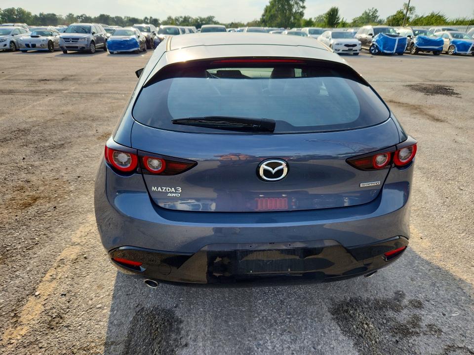 2025 Mazda 3 VIN JM1BPBLM8S1751813 COPART salvage auction — MINOR DENT/SCRATCHES, In - Cert Of Title-Salvage Title, sold $9,500 on 2026-10-05 (photo 6)
