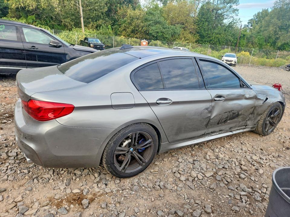 2018 BMW M5 VIN WBSJF0C50JB283413 COPART salvage auction — SIDE, NY, sold $28,000 on 2026-10-05 (photo 3)