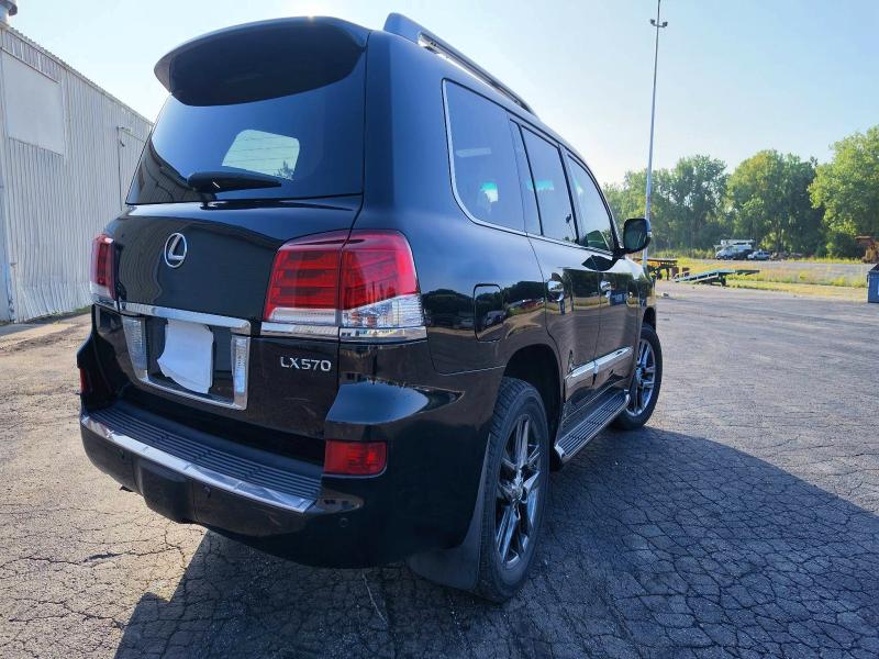 2013 Lexus Lx 570 VIN JTJHY7AX5D4113437 COPART salvage auction — MINOR DENT/SCRATCHES, SC - CERTIFICATE OF TITLE (P), sold $11,500 on 2026-10-09 (photo 4)