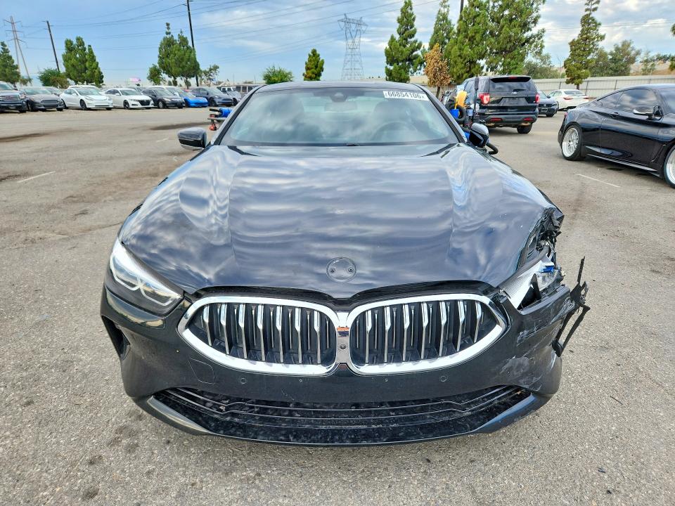 2021 BMW 8er VIN WBAAE2C07MCF46554 COPART salvage auction — FRONT END, Salvage Title, sold $19,500 on 2026-10-10 (photo 5)