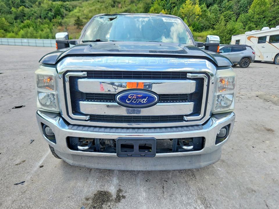 2013 Ford F-250 super duty VIN 1FT7W2BT5DEA19412 COPART salvage auction — ROOF, WV - SALVAGE CERTIFICATE, sold $7,900 on 2026-09-10 (photo 5)
