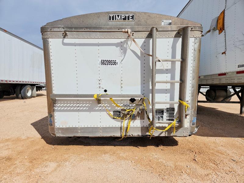 2013 Timpte Grain trailer VIN 1TDH42222DB136092 COPART salvage auction — SIDE, NM - CERT OF TITLE-SALVAGE, sold $3,150 on 2026-10-15 (photo 9)