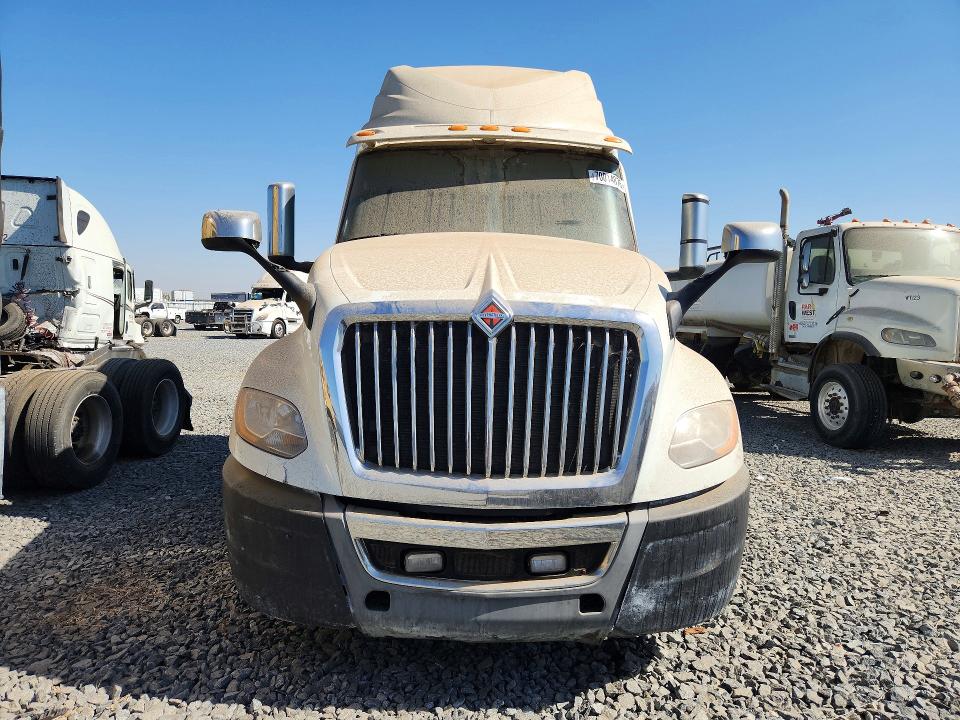 2022 International Lt VIN 3HSDZAPR7NN566194 COPART salvage auction — MECHANICAL, OH - DIS/DLR/EXP ONLY CLEAN TITLE, sold $13,200 on 2026-10-06 (photo 5)