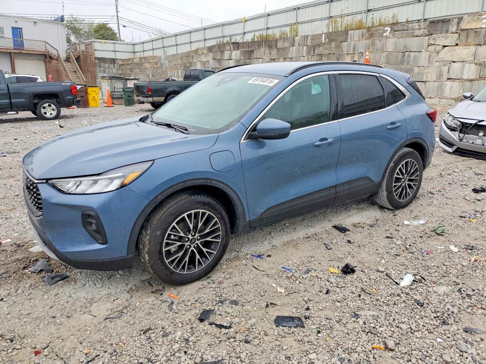 2025 Ford Escape VIN 1FMCU0E12SUA56256 — COPART salvage auction photo