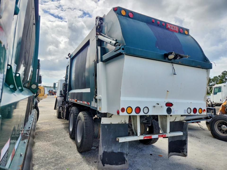 2016 Mack Leu613 VIN 1M2AU04C6GM060411 COPART salvage auction — FRONT END, FL - CERTIFICATE OF DESTRUCTION, sold $1,550 on 2026-10-01 (photo 2)